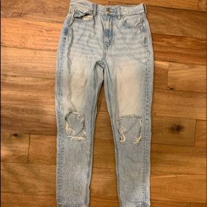 Light wash distressed mom jeans
